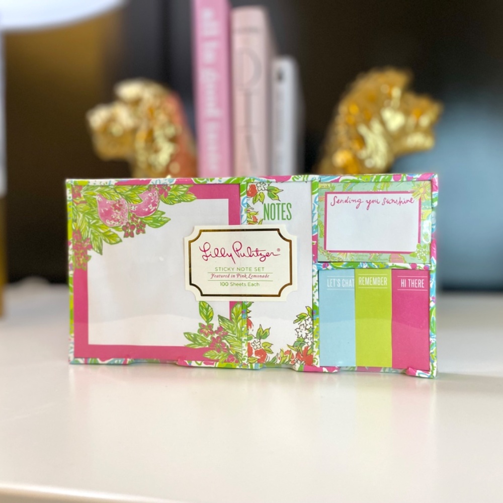 NWT Lilly Pulitzer Sticky Note Set - Picture 2 of 13